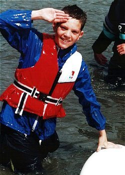 Windsurfing in wet clothes is refreshing fun!